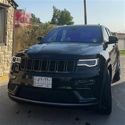 جیپ گراند شیرۆکی